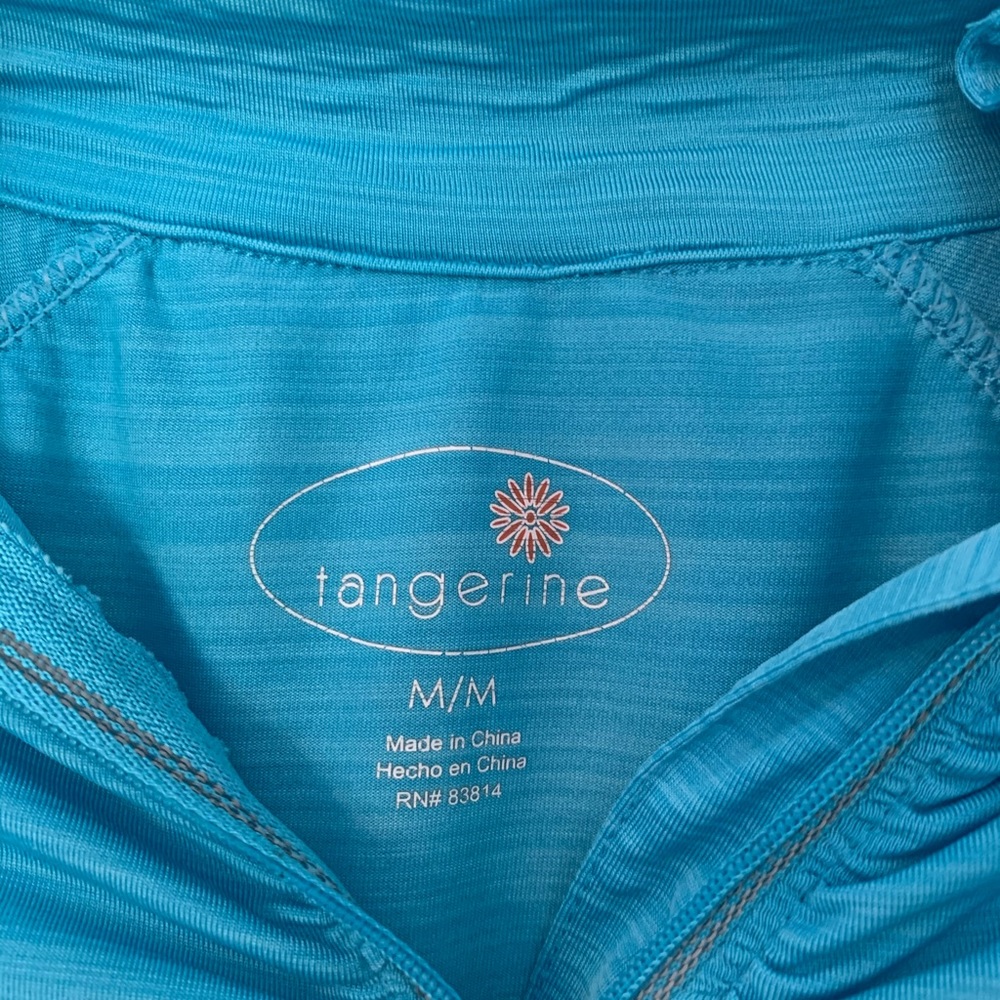 athletic pullover - Picture 4 of 4